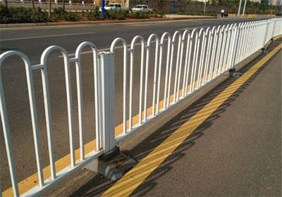 京式道路隔離柵